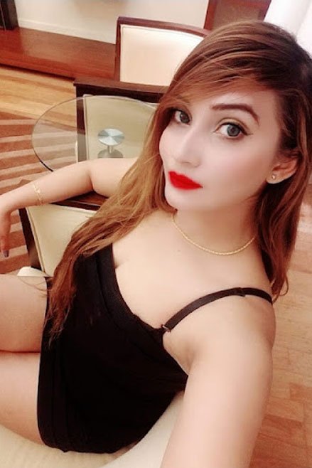 Tara Surat house wife Escorts