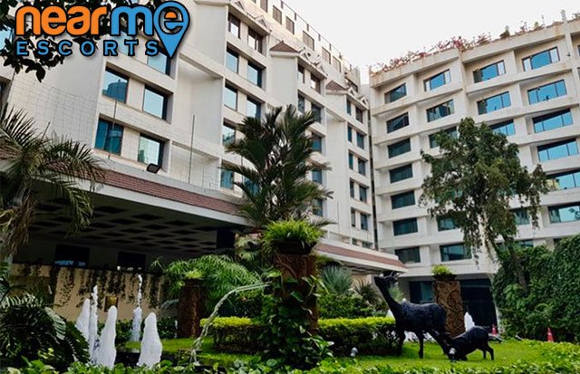 Call Girls Service Near The Orchid, Vile Parle Hotel, Mumbai